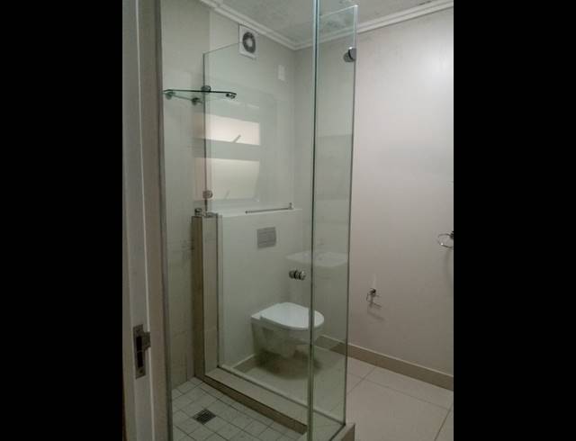 2 BEDROOM APARTMENT FOR SALE IN UMHLANGA RIDGE